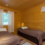Nyaraló Nestori By Interhome *